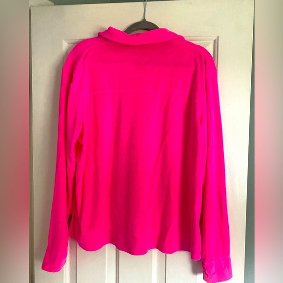 💖NWT Gorgeous Neon pink ‘Vineyard Vines’ Terry Towel polo! - Picture 3 of 5